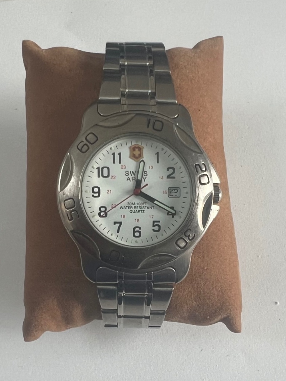 Vintage Seiko Automatic 17 Jewels Japan 7009-8109 Watch RUNNING